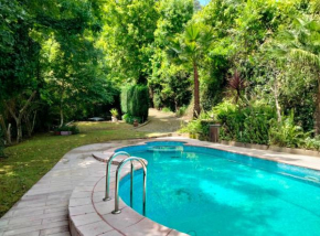 Pool House au cœur du Gérès à Rio Caldo